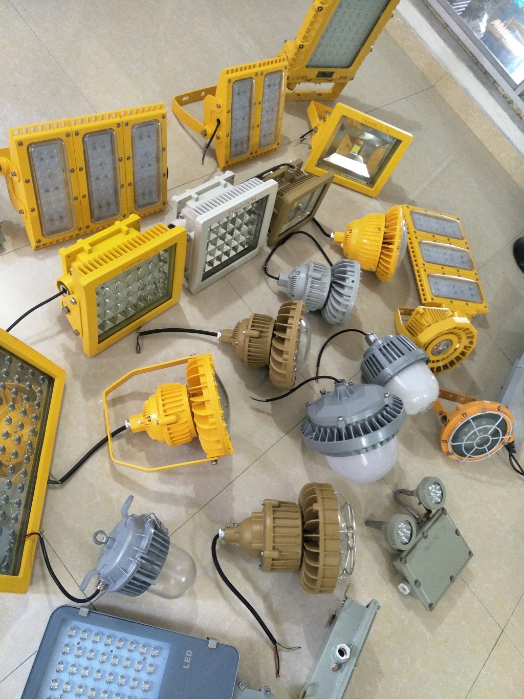 会长是女仆大人_魔兽会长年收入100w(2)