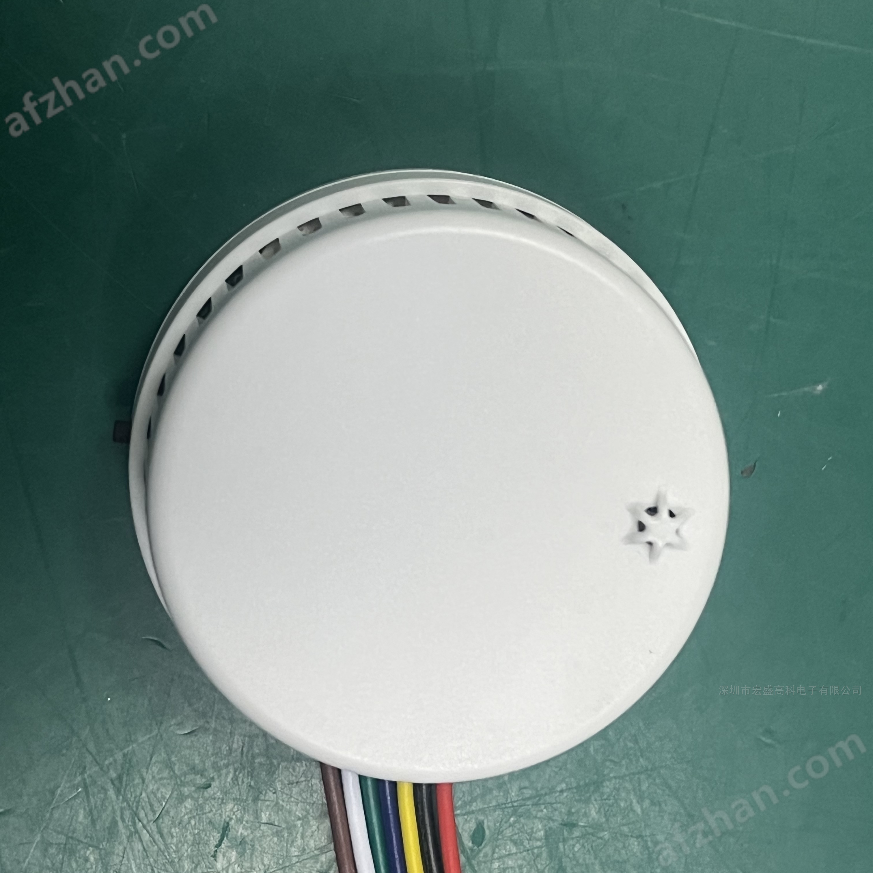 Cabinet use photoelectric smoke temperature and humidity three in one sensor detector