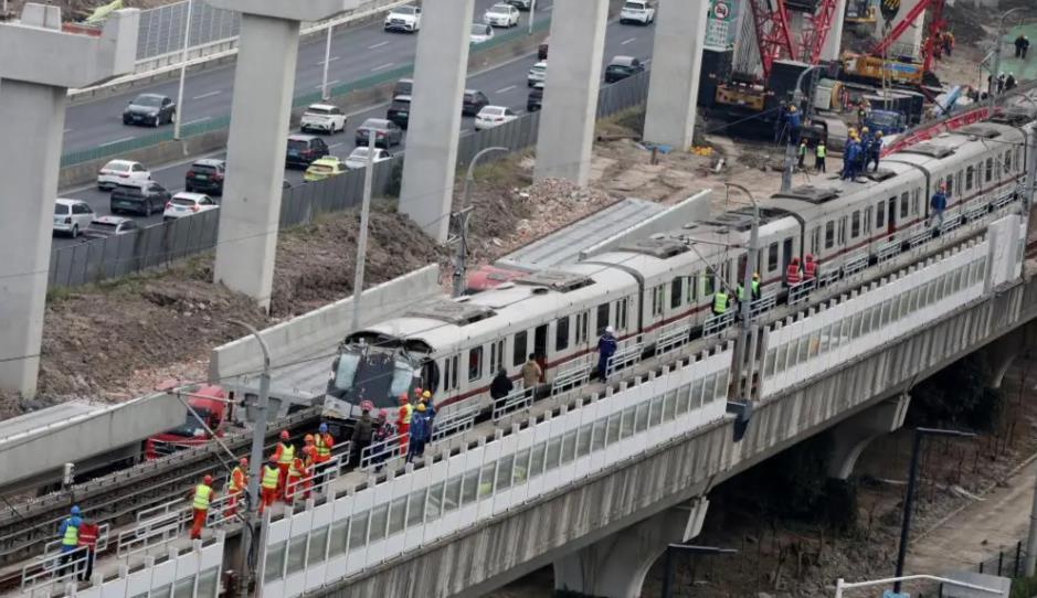 科技筑防线，安全护铁轨—铁路临近营业线大型机械防侵限报警系统